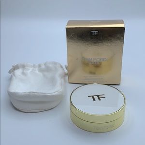 Tom Ford glow hydrating cushion- 1rose glow